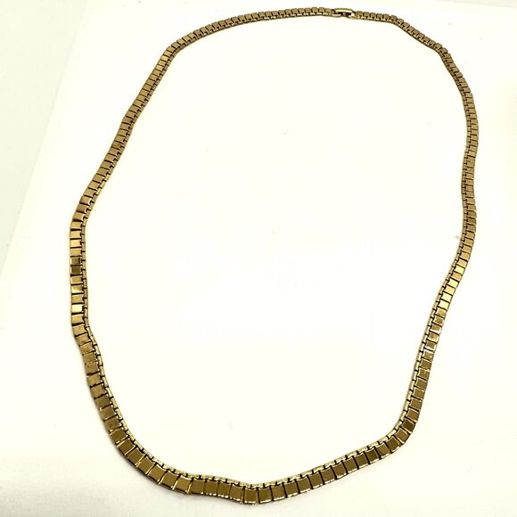 VINTAGE MONET NECKLACE GOLD TONE SQUARES COLLAR CHAIN SEGMENTED 80S SIGNED 1980S - Picture 4 of 13